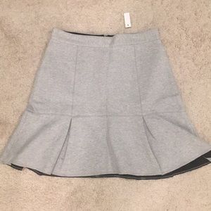 NWT Madewell Fluted Skirt in heather grey